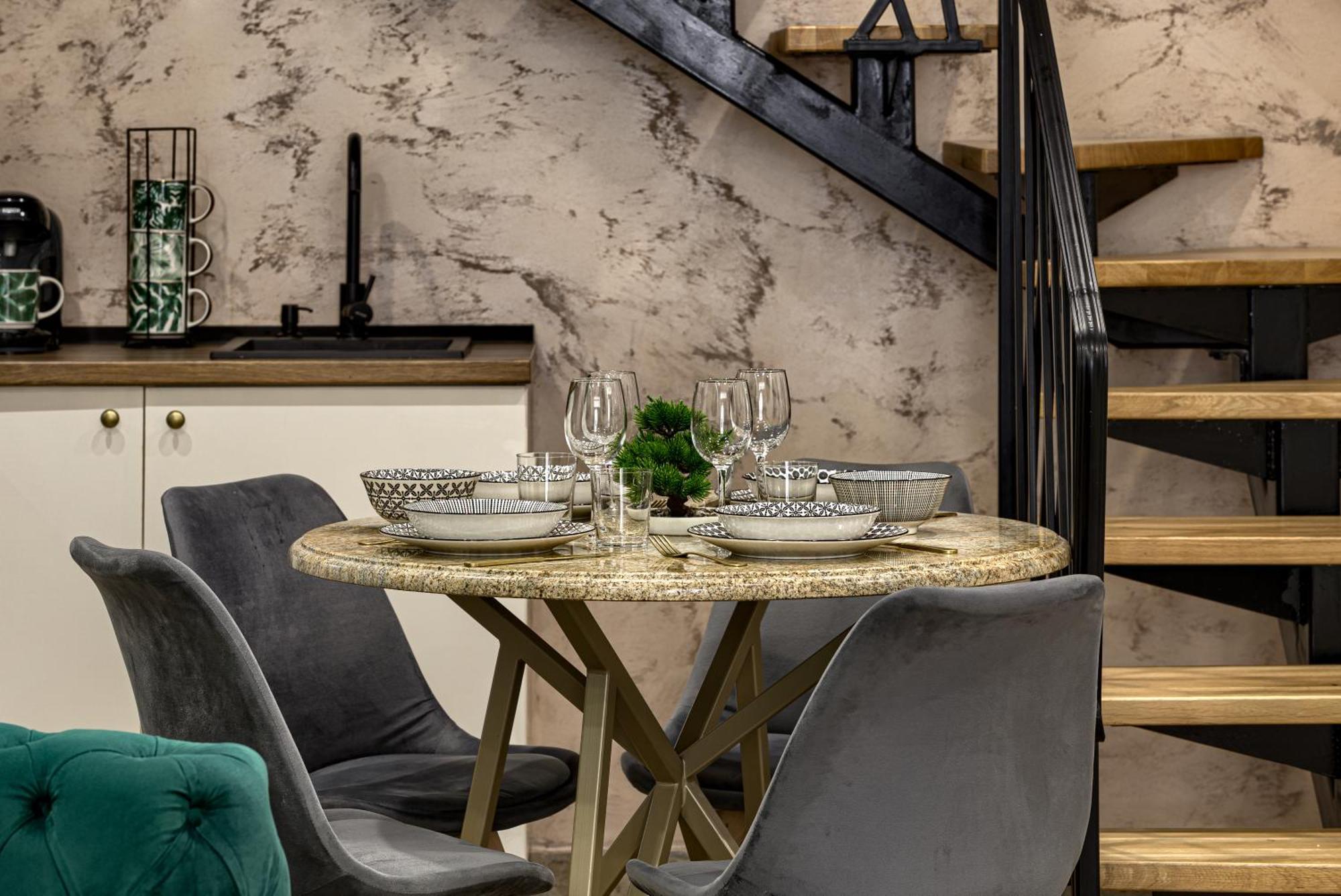 Sika Palladium Garden & Spa Central Apartment אראד מראה חיצוני תמונה